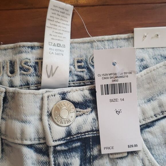 𝅺Justice Girls Demin High Rise Straight Distressed Washed Out Jeans Size 12 NEW - Picture 2 of 4